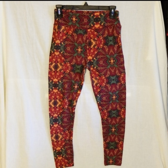 6 Pairs of Lularoe OS Leggings - Picture 2 of 8